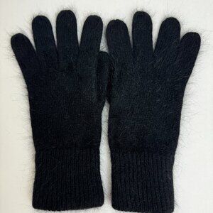 NWOT  Angora / Rabbit Hair Black Gloves